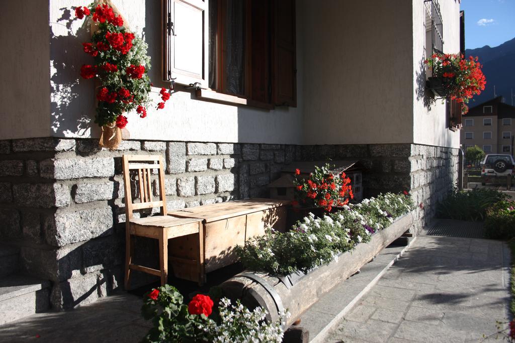 Chalet Stelvio Бормио Экстерьер фото